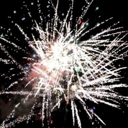 Πυροτεχνήματα Watchdog 78 βολών